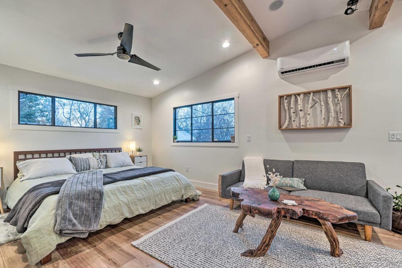 Cozy Flagstaff Studio With Patio - Near Dtwn! المظهر الخارجي الصورة